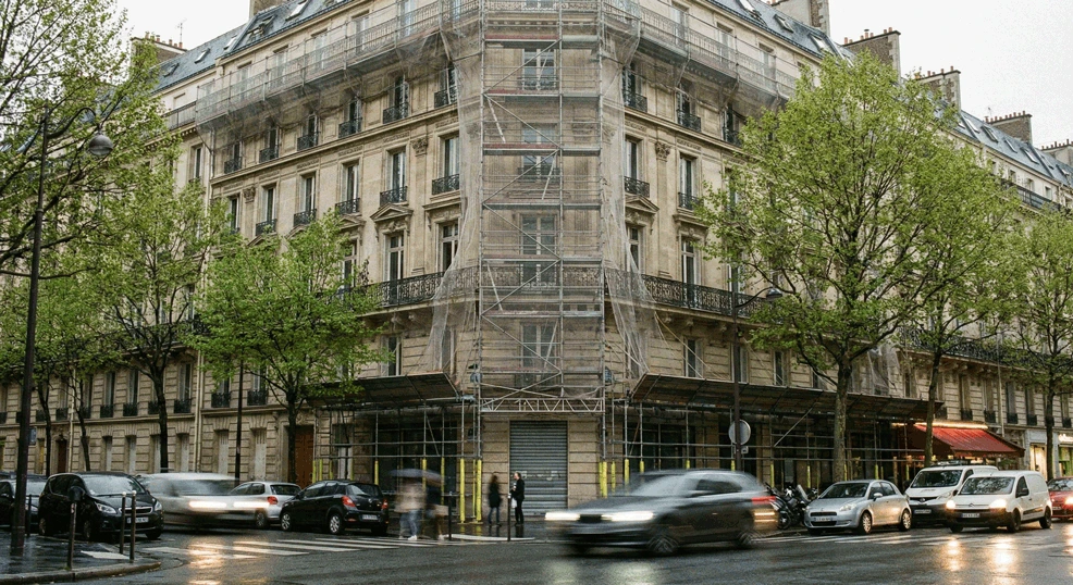 Echaffaudage vs drone