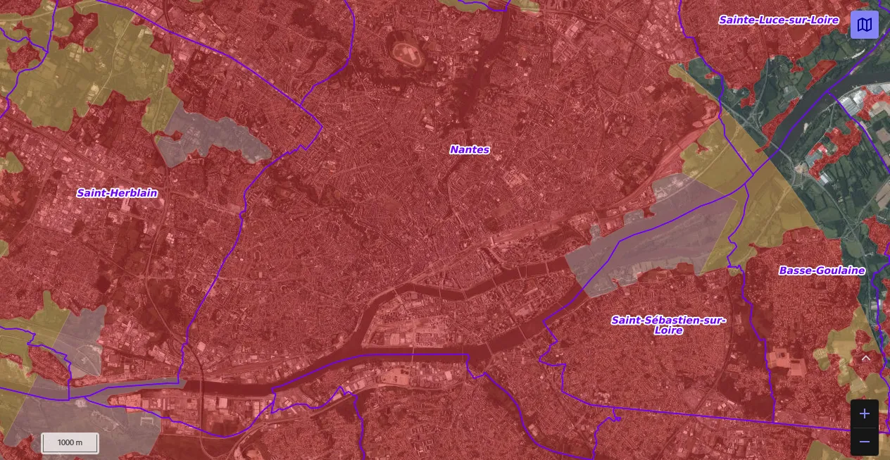 Carte de restriction drone du site cartes gouv pour la ville de Nantes